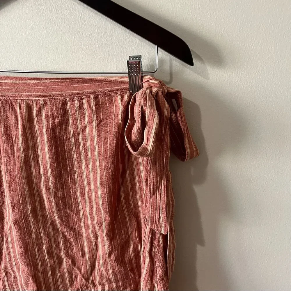 AE High-Waisted Tie Wrap Mini Skirt Stripe NWT Small